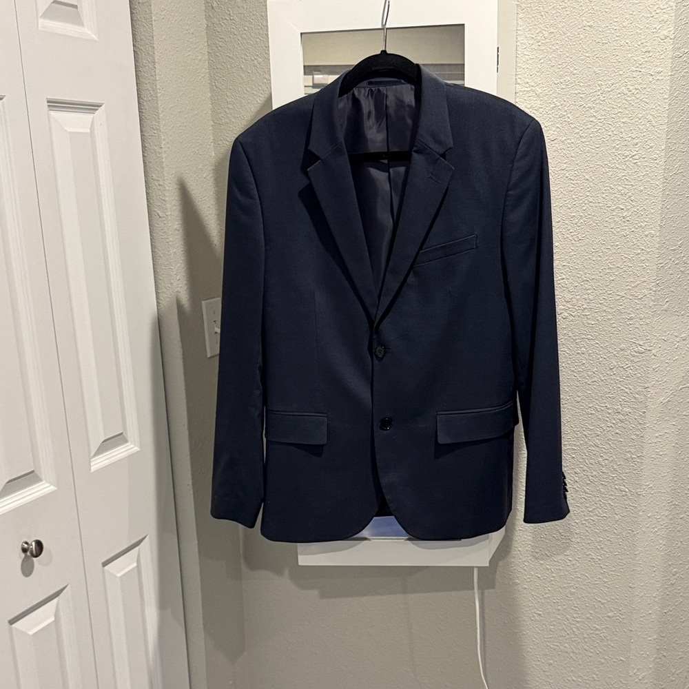 H&M Men's Dark Navy Two-Button Suit Jacket